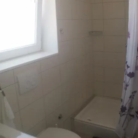 Apartment Family House Nerezine